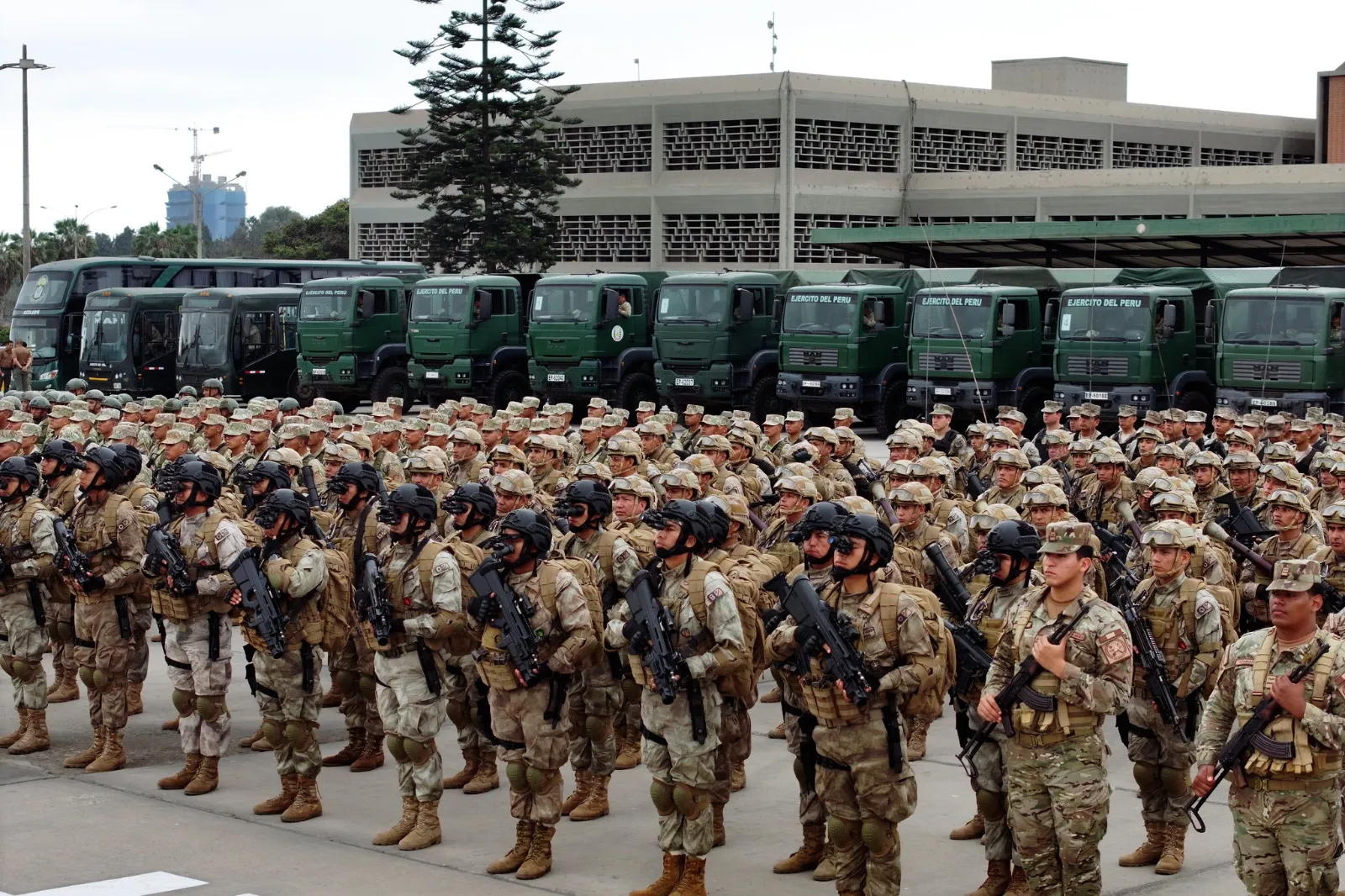 Despliegue del Ejército y la Policía Nacional del Perú